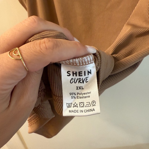 SHEIN Tan Ribbed Tank Top - Picture 4 of 4